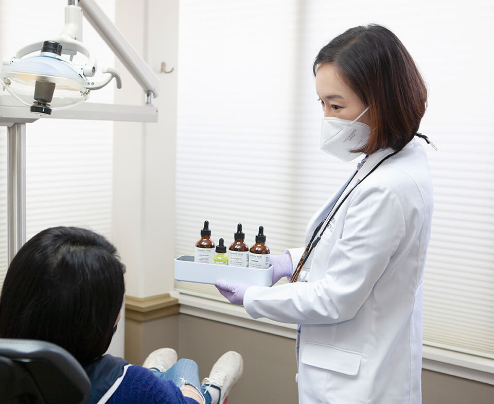 dr cheong speaking to a patient